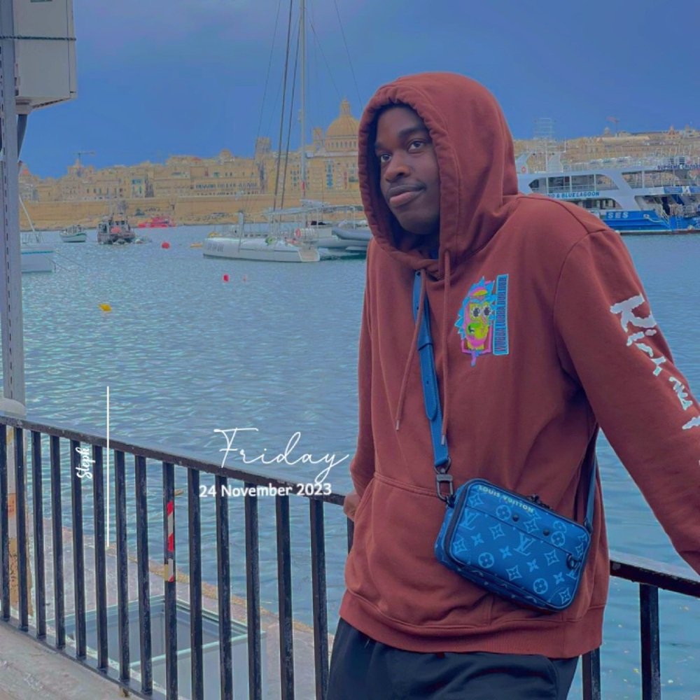 Meet your Posher, Ştephen